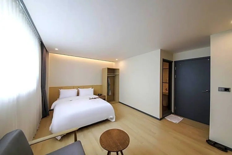 Deluxe Double room with view