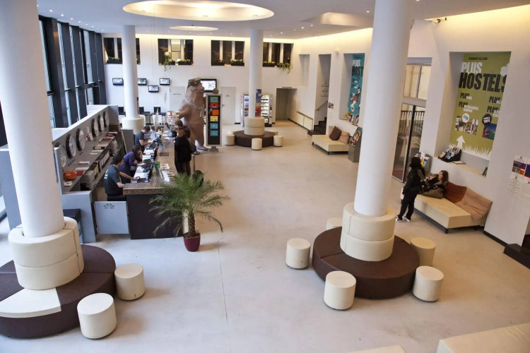 PLUS BERLIN Hotel & Hostel