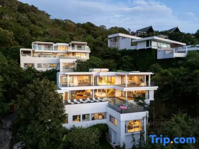 Seascape 6BR Prestige Villa Skyline Pool Maid&Chef