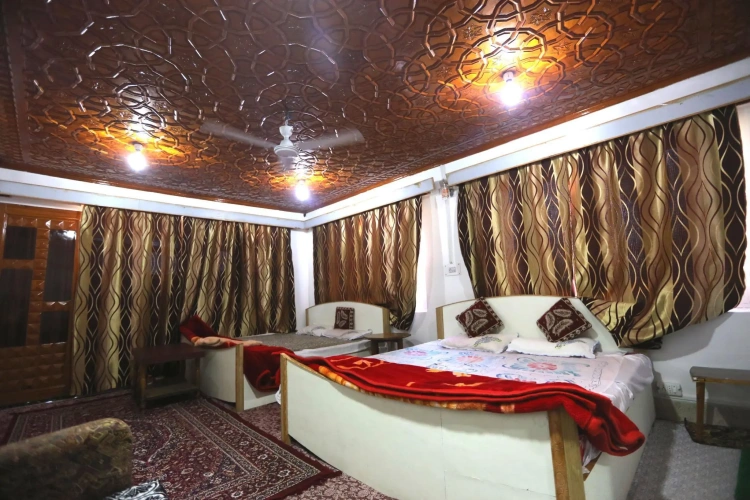 Standard Family room