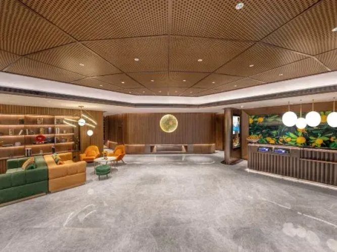 Orange Hotel (Beijing Changping Metro Station Science and Technology Park)