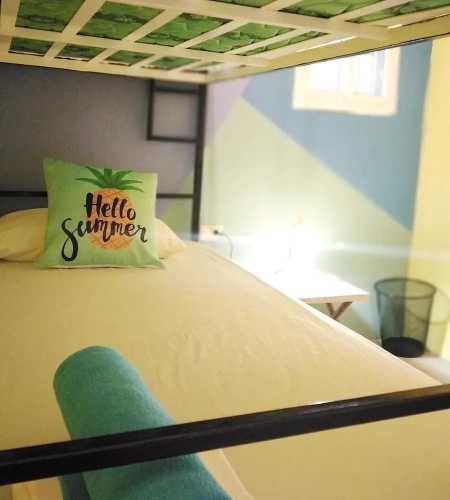 Economy room