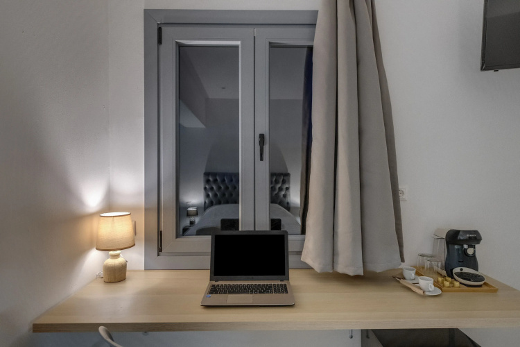 Chrysonisos Suites