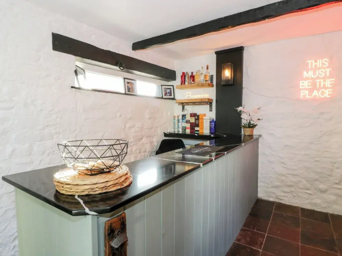 Smithy House