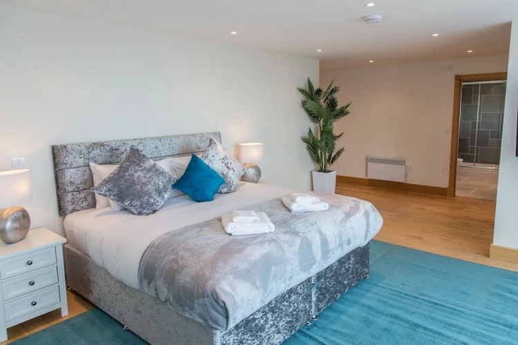 4 Bedrooms Standard Penthouse room with sea view