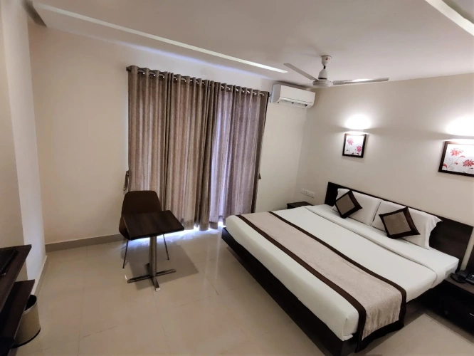 Deluxe Double room with balcony