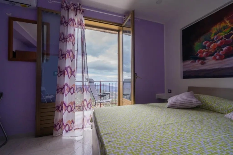 2 Bedrooms Cottage