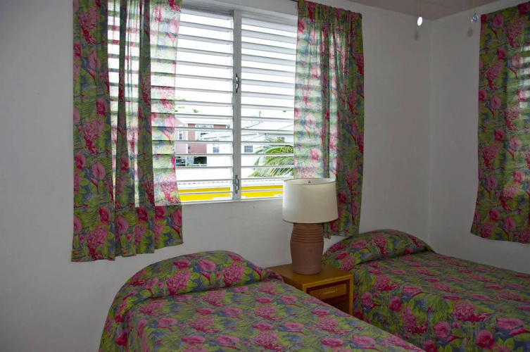 Adulo Apartments