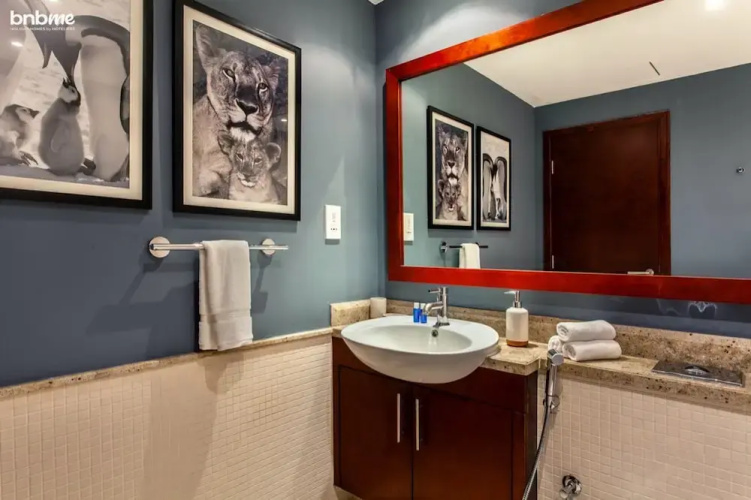 2 Min to Dubai Mall 1 BR