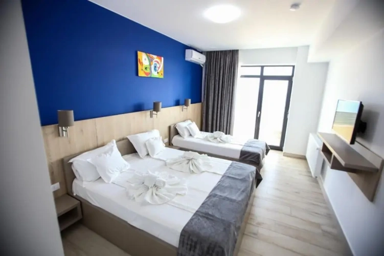 Deluxe Triple room with sea view