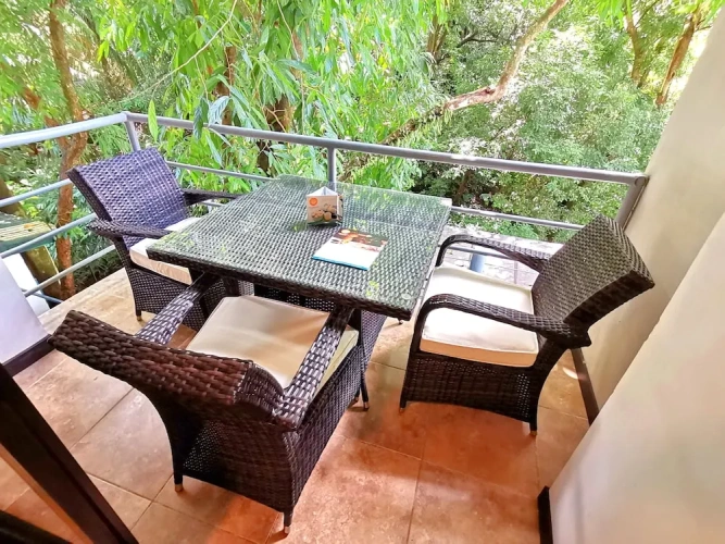 Apartment with balcony