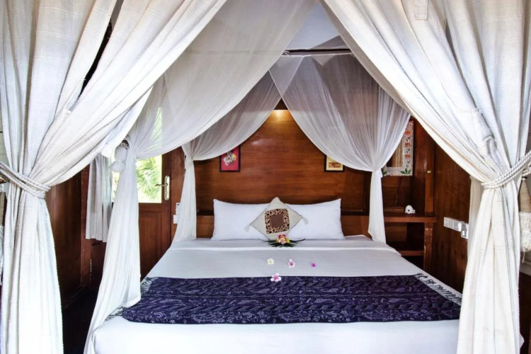 Lumbung Bali Huts