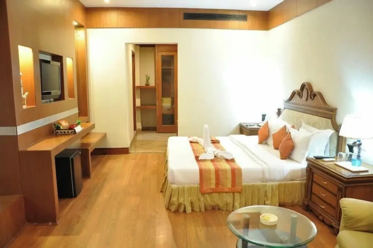 Economy Double room with city view
