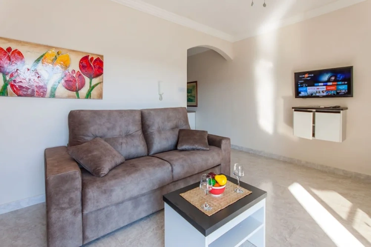 2 Bedrooms Family Apartment