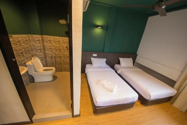 Economy Twin room