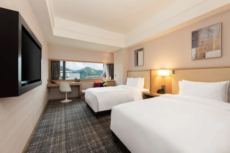 Xence Hotel