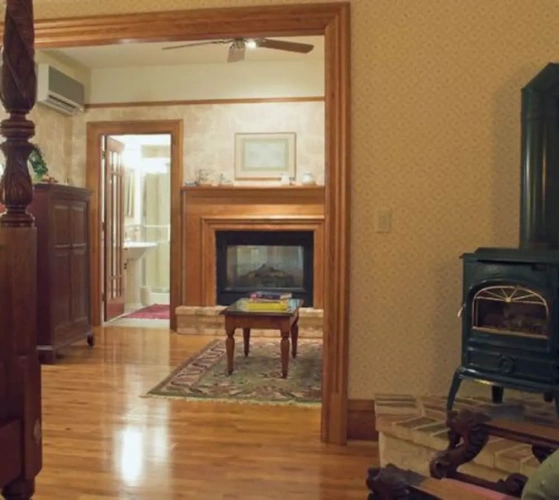 Standard Double Suite