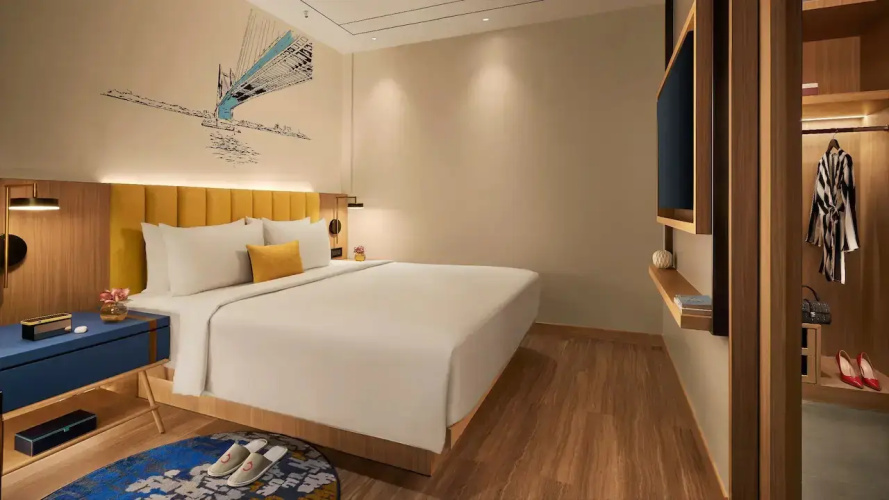 Executive Suite