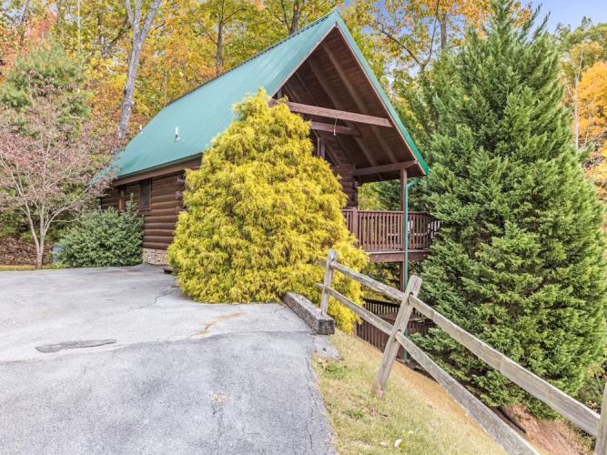 Saddle Ridge by Jackson Mountain Rentals