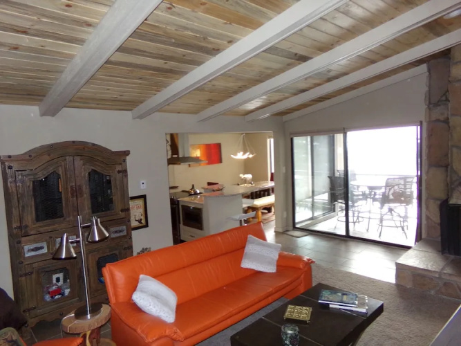 Lake Cliffe 2 Bed 2 Bath Views - 2 Br condo by RedAwning