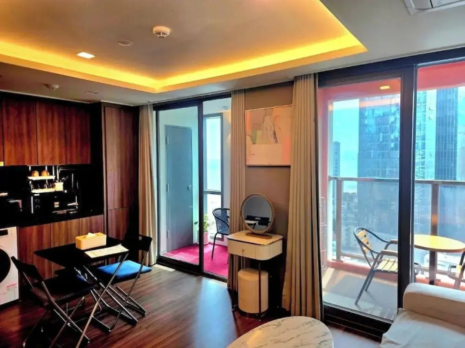 Elbon The Stay