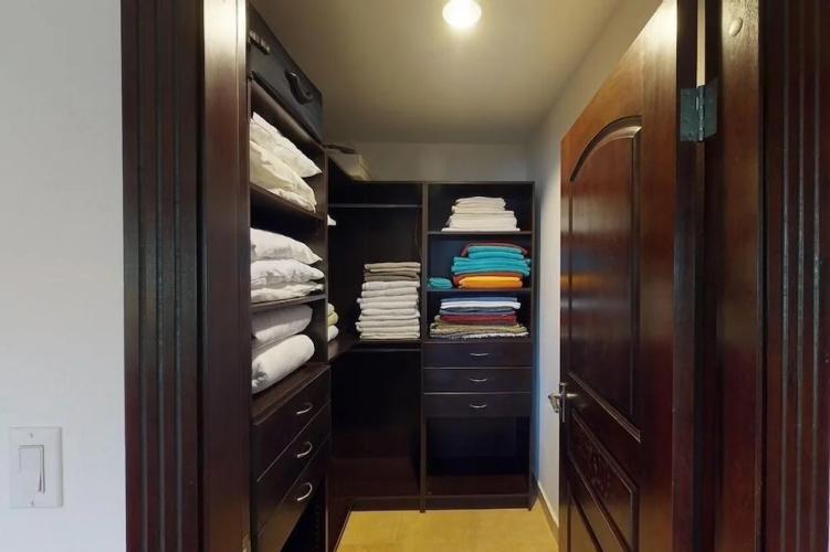 Condo Ouana