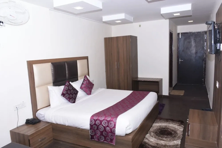 Deluxe Double room with balcony and with view