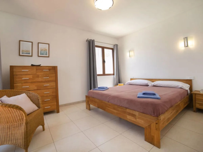 House Cecile Calpe/Calp
