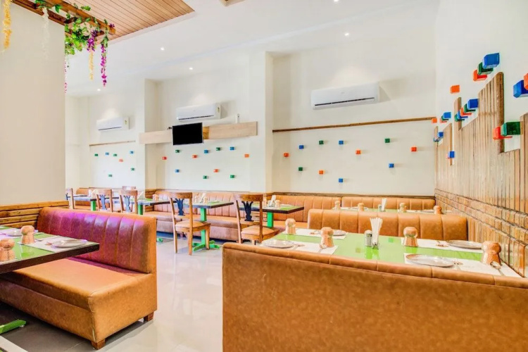 Fabhotel Monarch Guestline