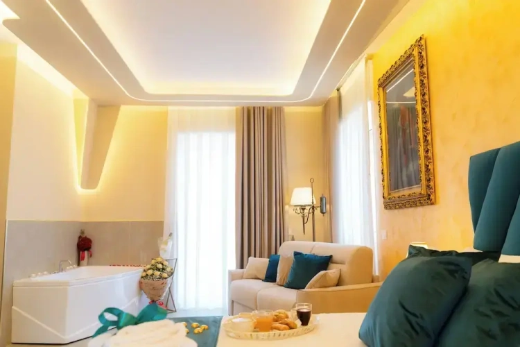 Luxury Suite