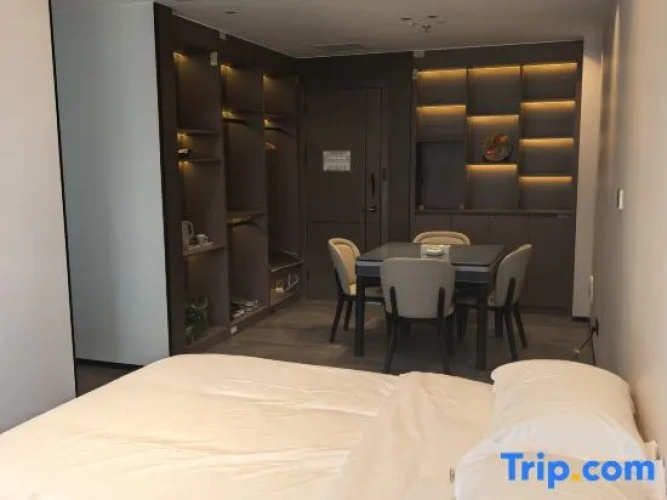 Premium Twin room