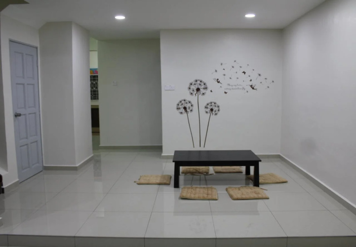 Homely Vacation House