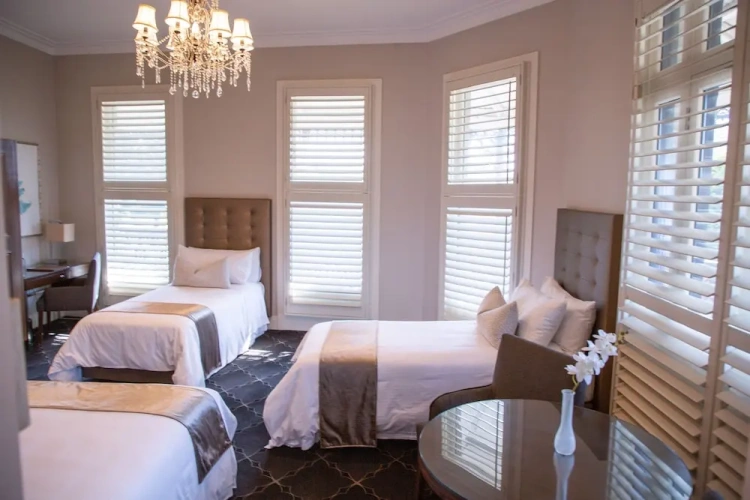 Deluxe Single room