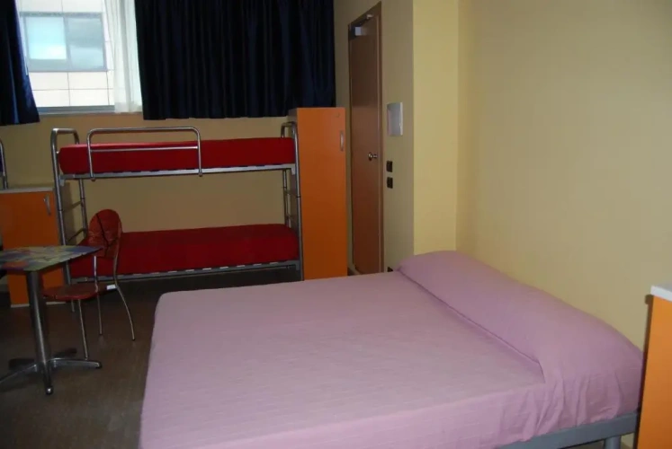 Economy Quadruple room