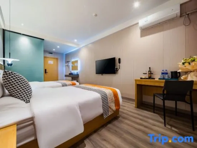 Cozy Twin room