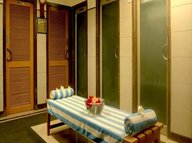 The Residence Hotel & Apartments