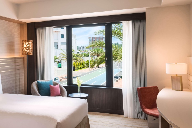 DoubleTree by Hilton Okinawa Chatan Resort photo 11
