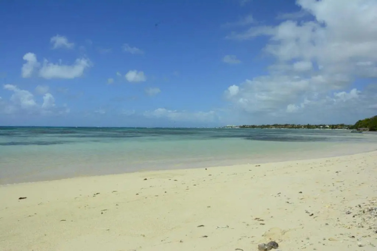 Cote Plage Le Balaou