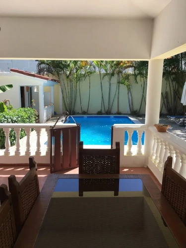 2 Bedrooms Villa