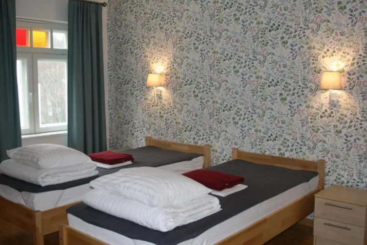 Standard Double room with city view