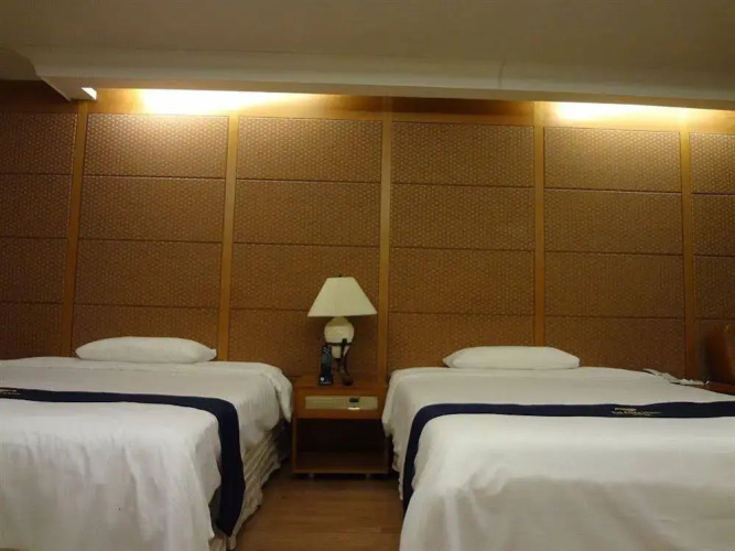 钻石酒店(Diamond Hotel)