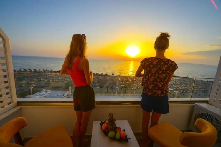 Deluxe Triple room with sea view