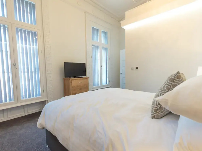 The Windsor Suite