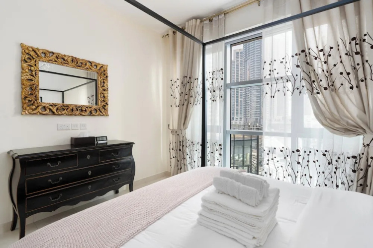 Lux BnB I Standpoint Tower I Opera View