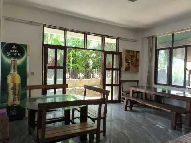 Courtyard Weizhou Island Shell Beach