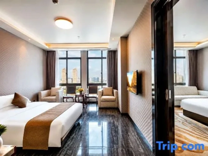 Family Suite with view