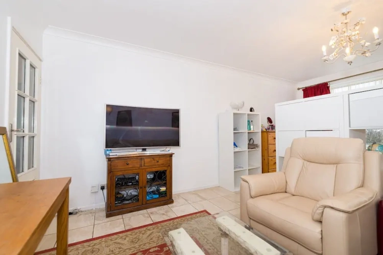 3 Bedrooms Comfort Apartment