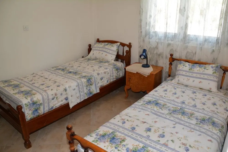 Traditional summer house in Marmari