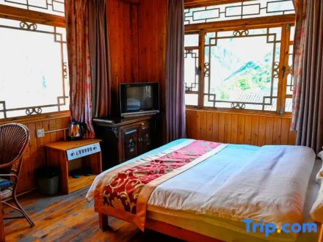 Standard Double room with mountain view