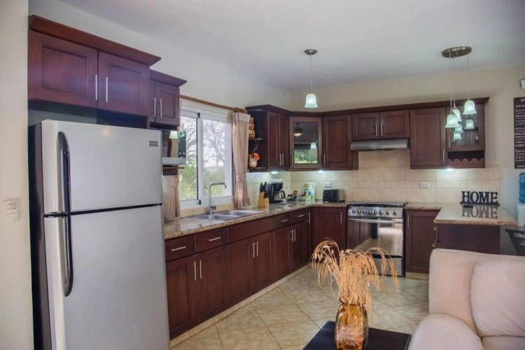 3 Bedrooms Villa